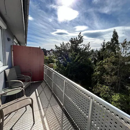 Premium 70qm 2 Kueche, Balkon, Smart Tv, Wifi * Aalen